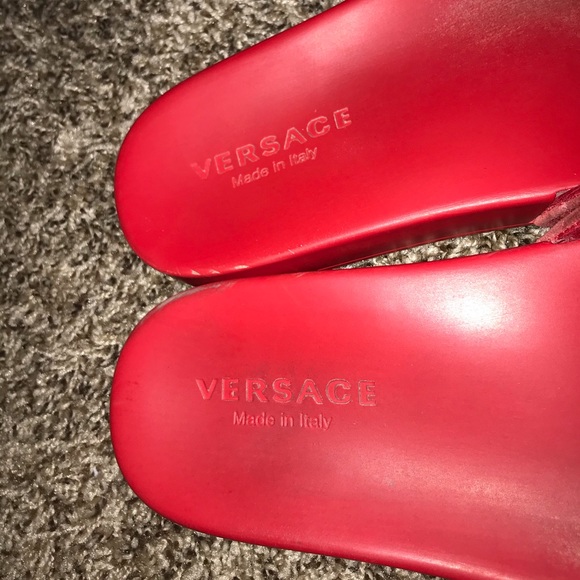 Men’s Versace slides - Picture 2 of 2